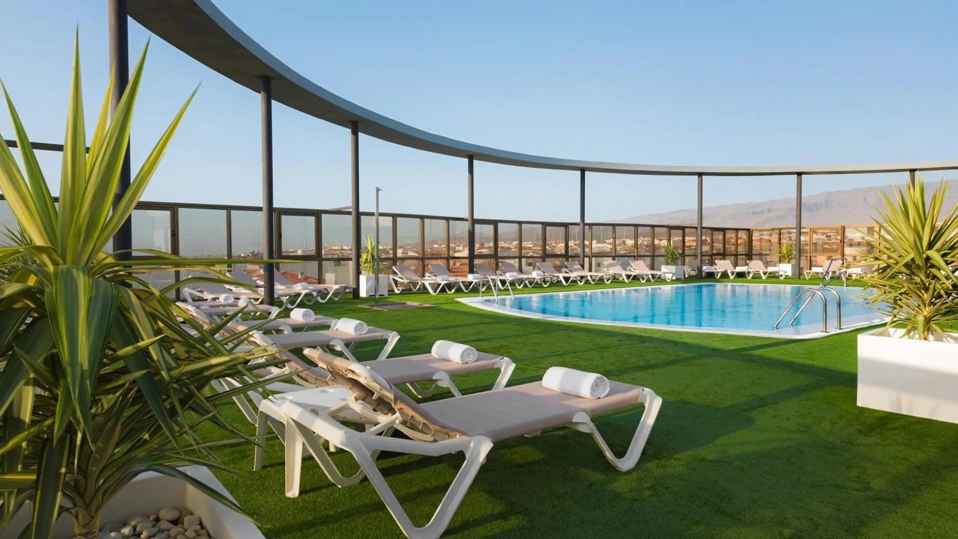 Elba Vecindario Aeropuerto Business & Convention Hotel location