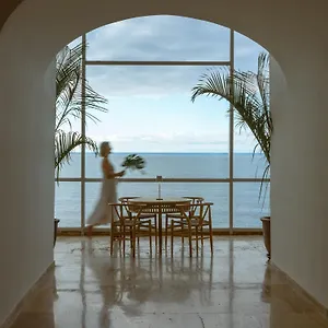 Precise Tenerife Отель